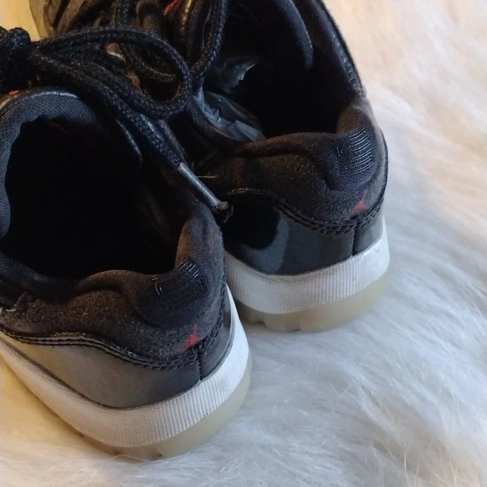 Jordan 11 kids
